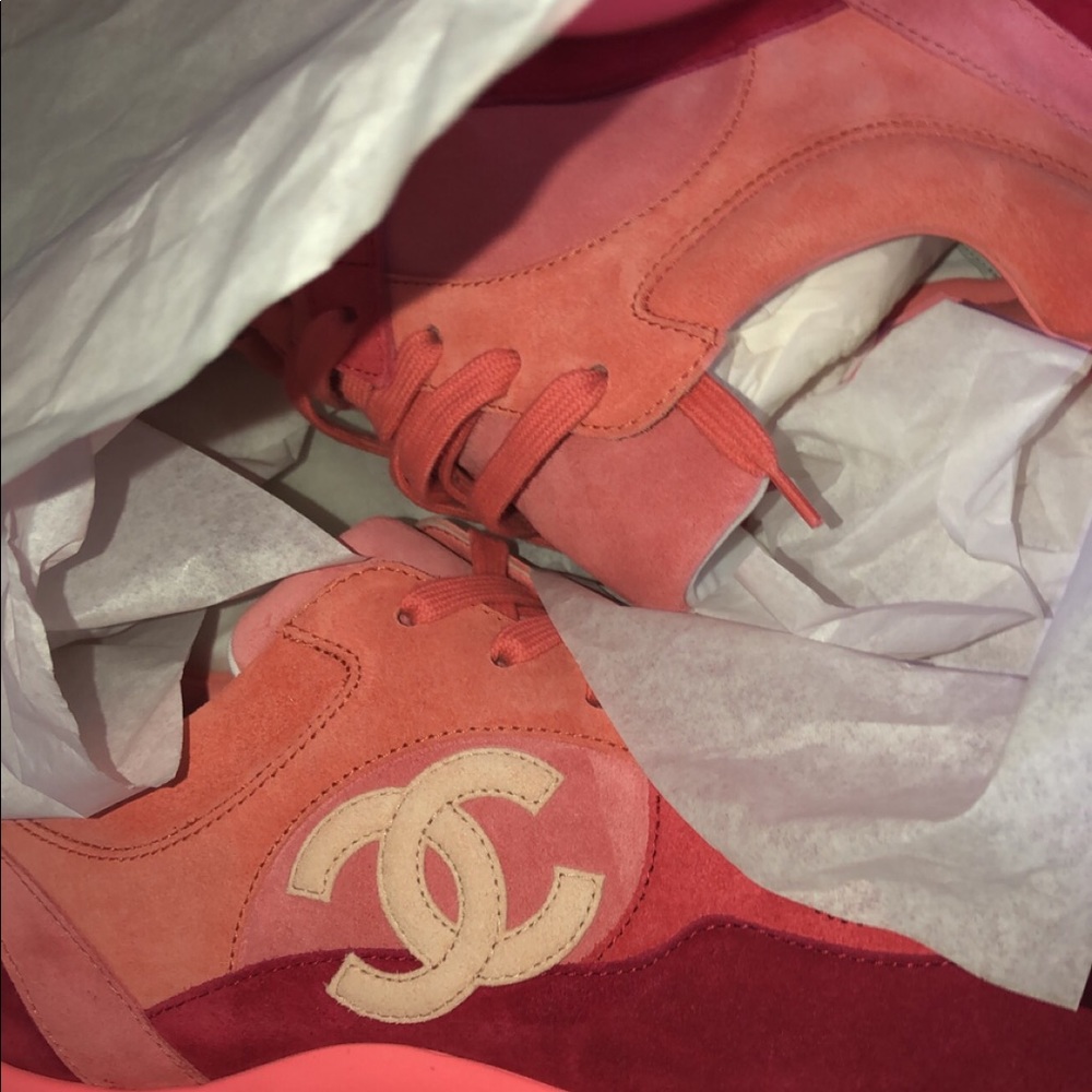 Çhanel sneakers - Picture 1 of 6